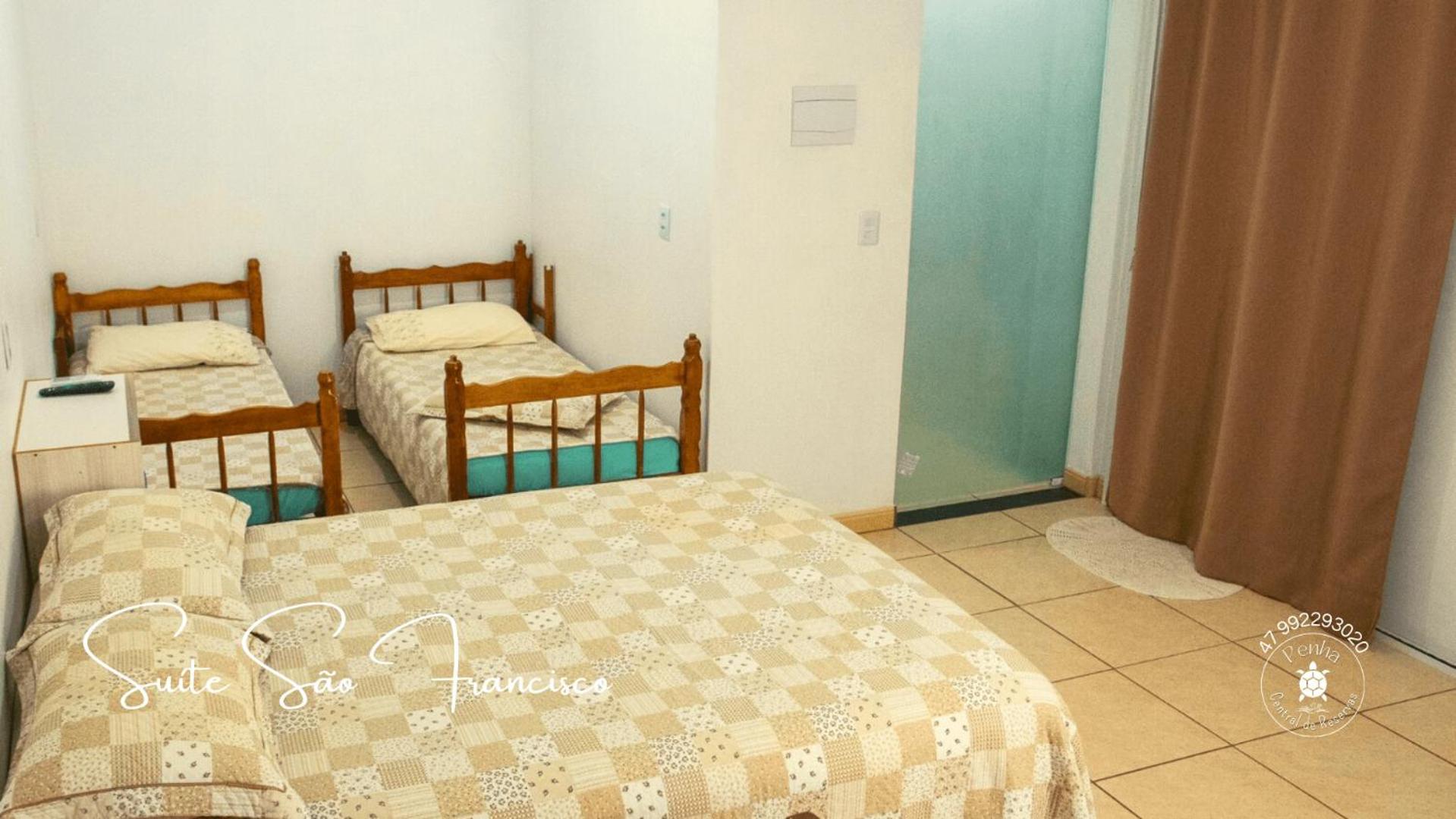Apartamento Confortavel E Amplo, Proximo Ao Beto Carrero E A Praia Penha  Kültér fotó